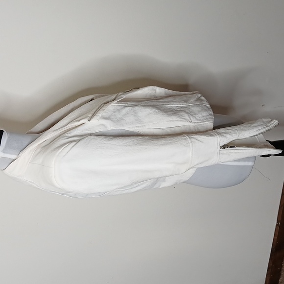 BlankNYC white double zip mesh jacket size small - Picture 6 of 15